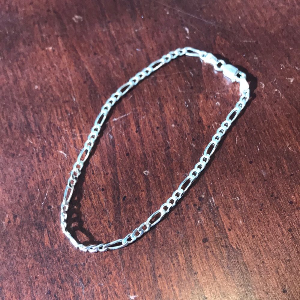 Sterling Silver Figaro Link Bracelet 8”